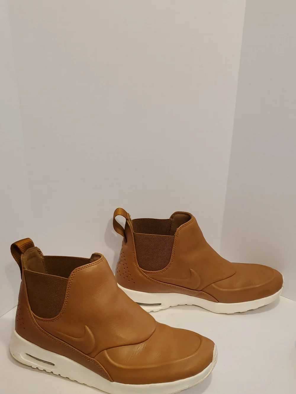 Nike Women’s Air Max Thea Mid Boot Brown Sneakers Size 8